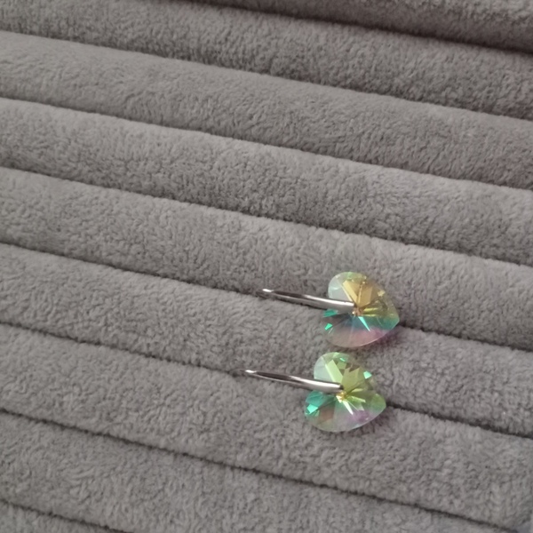 Επαργυρωμενα σκουλαρικια απο ορειχαλκο με κρυσταλλα rainbow μηκος 3 cm - ορείχαλκος, καρδιά, επάργυρα, swarovski, κρεμαστά - 2