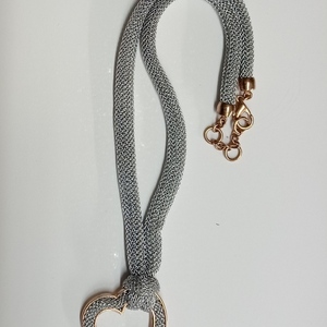 Χειροποιητο κοσμημα καρδιας απο ορειχαλκο δεμενο με νημα μεταλλικο καλτσας - ασήμι, faux bijoux