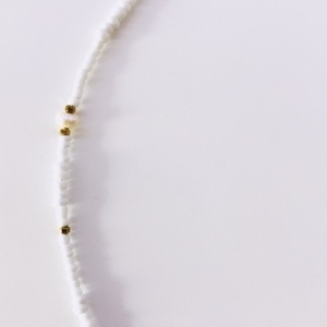 White summer necklace - μαργαριτάρι, τσόκερ, χάντρες, κοντά, φθηνά - 3