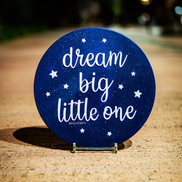 "Dream big little one" Ξύλινο διακοσμητικό κάδρο (Ø25cm) - δώρα για βάπτιση, διάστημα, παιδικοί πίνακες - 2