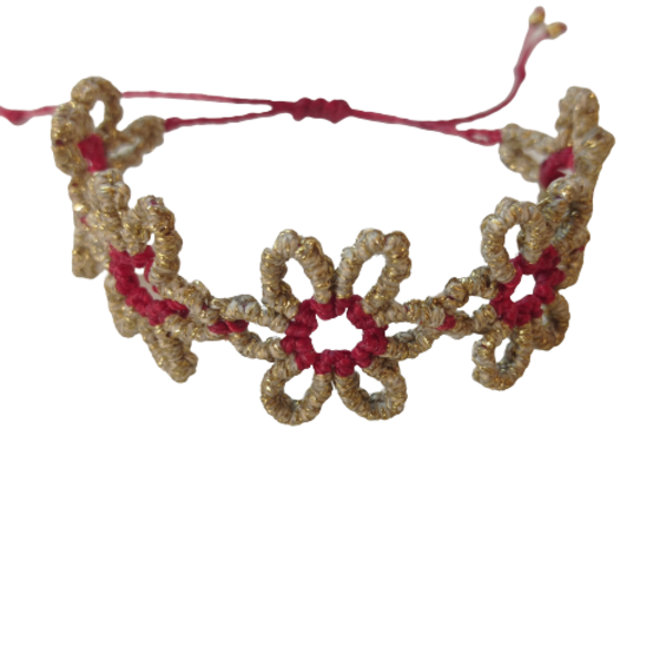 Βραχιόλι Μακραμέ με Λουλούδια (Χρυσό-Ρουμπινί) - μακραμέ, κορδόνια, boho, χεριού, αυξομειούμενα