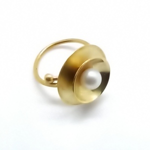 Δαχτυλίδι από ορείχαλκο και μαργαριτάρι στρογγυλό - μαργαριτάρι, ορείχαλκος, αυξομειούμενα