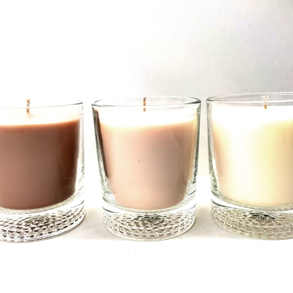 Χειροποίητο σετ αρωματικών κεριών σε τρία γυάλινα ποτήρια 8εκ χ10εκ με άρωμα βανίλια - αρωματικά κεριά