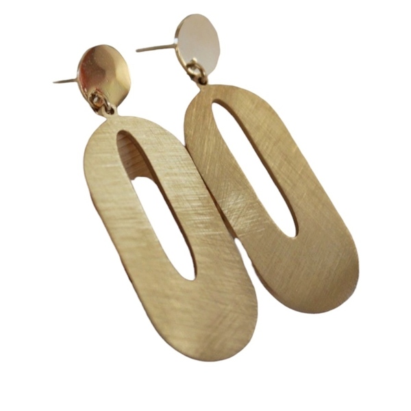 Shisa• Σκουλαρίκια σε από ανοξείδωτο ατσάλι σε χρυσό χρώμα με οβάλ σχήμα - επιχρυσωμένα, ατσάλι, κρεμαστά, καρφάκι