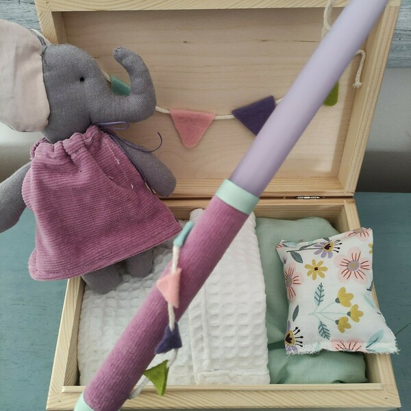 Λαμπάδα με ελεφαντάκι και ξύλινο κρεββάτι/κουτί - λαμπάδες, για παιδιά, ζωάκια, για μωρά, παιχνιδολαμπάδες