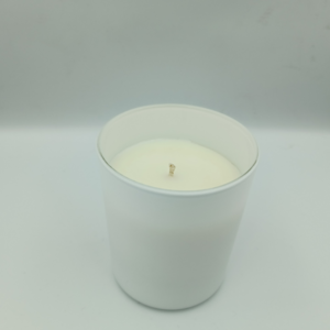 100% Φυτικό Αρωματικό Κερί σόγιας 150γρ. Λευκό Γυάλινο δοχείο με Ξύλινο καπάκι Gardenia Flower (άρωμα αυθεντικής Γαρδένιας) - αρωματικά κεριά - 2