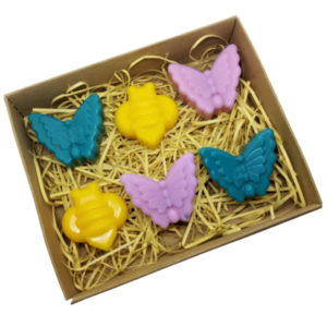 Σετ 6 τεμ. wax melts μελισσούλες και πεταλόυδες από κερί σόγιας με αρώματα τσουρέκι, πασχαλιά και παπαρούνα ( 60 γρ. ) - αρωματικά κεριά, αρωματικό, soy wax