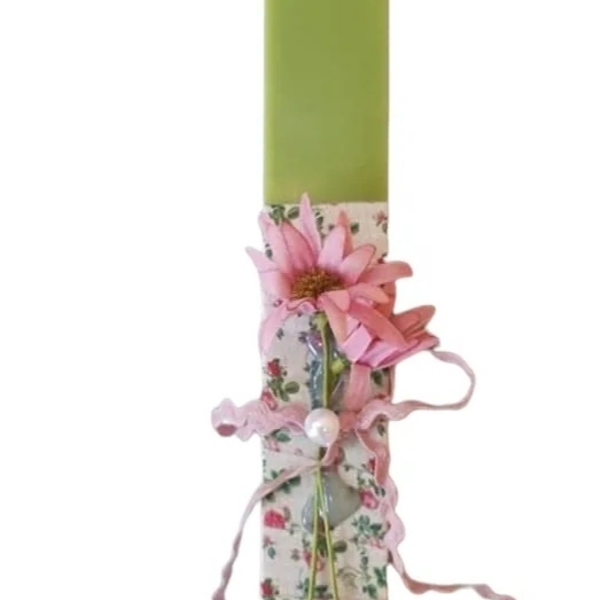Χειροποίητη αρωματική λαμπάδα πλακέ με λουλούδια - γυναικεία, κορίτσι, λαμπάδες, για ενήλικες, για εφήβους