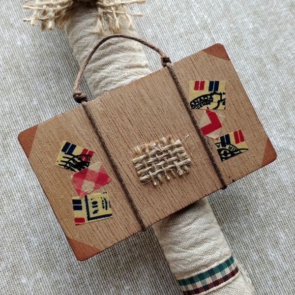 Λαμπάδα "Βαλίτσα" ξύλινο μαγνητάκι - αγόρι, λαμπάδες, για ενήλικες, για εφήβους - 4