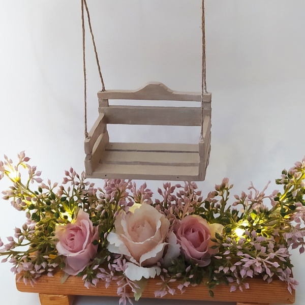 Ανοιξιάτικο επιτραπέζιο διακοσμητικό με κούνια, ροζ άνθη και led - ξύλο, μέταλλο, διακοσμητικά - 3