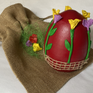 Αυγό πήλινο Πασχαλινό , με λουλούδια απο πολυμερικό πηλό. - διακοσμητικά