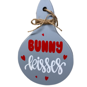 Διακοσμητικος γκρι ξυλινος δισκος κοπης "Bunny Kisses" διαστ. 20x12 - διακοσμητικά, πασχαλινά δώρα, διακοσμητικό πασχαλινό