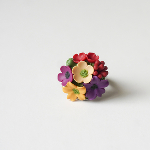 Δαχτυλίδι με λουλουδάτο μπουκέτο από πολυμερικό πηλό ΙΙΙ - λουλούδι, πηλός, αυξομειούμενα