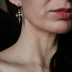 «Amen Gold» Boho χρυσά κρεμαστά σκουλαρίκια σταυρός! - επιχρυσωμένα, σταυρός, boho, κρεμαστά, zamak, φθηνά - 4