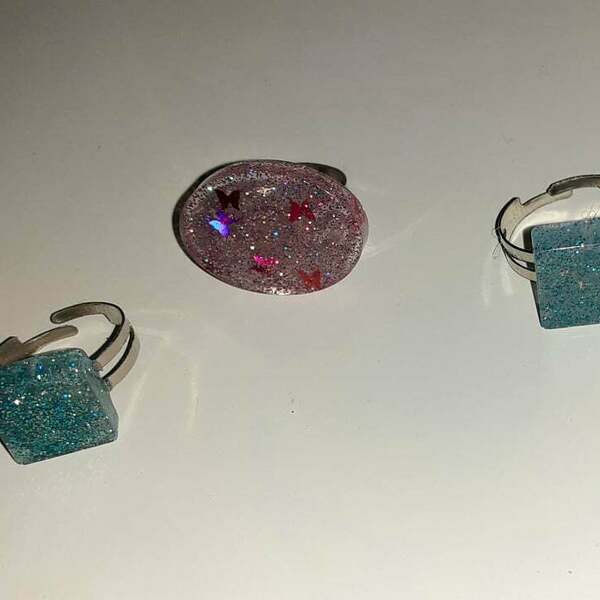 Δαχτυλίδια σε μπλε και ροζ χρώμα από υγρό γυαλί 1,30cm χ 1,30cm / 2cm χ 2,50cm - γυαλί, δώρα για γυναίκες, φθηνά - 2