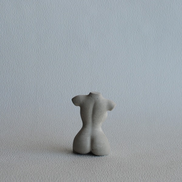 Διακοσμητικό γυναικείο σώμα με καμπύλες από τσιμέντο γκρι 9.5cm | Concrete Decor - τσιμέντο, διακοσμητικά - 3
