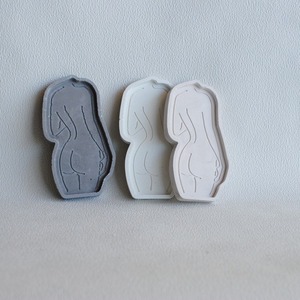 Διακοσμητικός Δίσκος από τσιμέντο Μπεζ με Σχήμα Γυναικείο Σώμα 15.5cm | Concrete Decor - τσιμέντο, πιατάκια & δίσκοι - 2