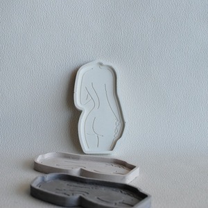 Διακοσμητικός Δίσκος από τσιμέντο Γκρι με Σχήμα Γυναικείο Σώμα Γκρι 15.5cm| Concrete Decor - τσιμέντο, πιατάκια & δίσκοι - 3