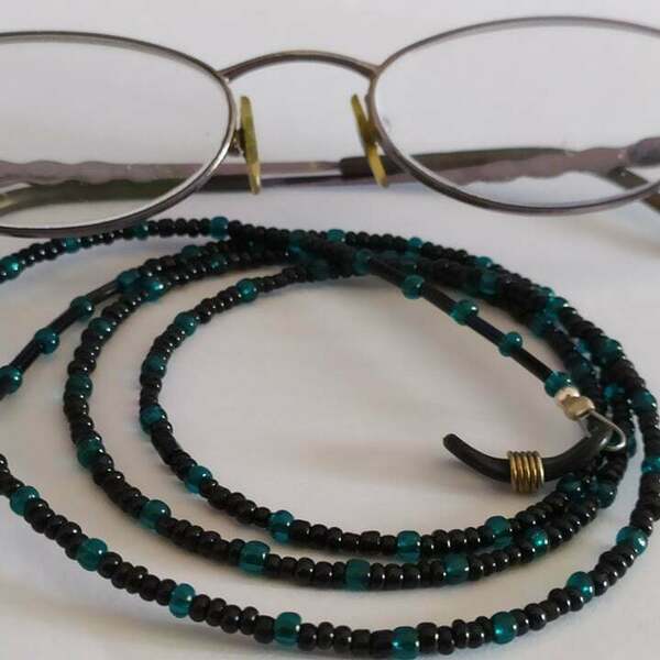 Αλυσίδα γυαλιών από μαύρες και μπλε-πράσινες χάντρες - αλυσίδες, γυαλιά ηλίου, κορδόνια γυαλιών - 2