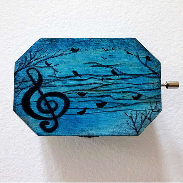 Μικρό ζωγραφισμένο μουσικό κουτί με χειροκίνητο μηχανισμό. - ξύλο, διακοσμητικά - 2