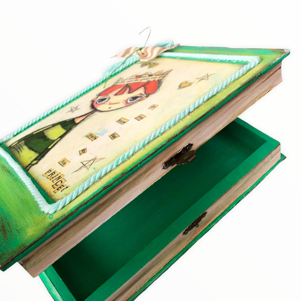 Ξύλινο κουτί αποθήκευσης-βιβλίο ζωγραφισμένο με θέμα "Πρίγκιπας" - Διαστάσεις: 25*19*5 εκ. - αγόρι, δώρο, οργάνωση & αποθήκευση, μικρός πρίγκιπας, κουτιά αποθήκευσης - 2
