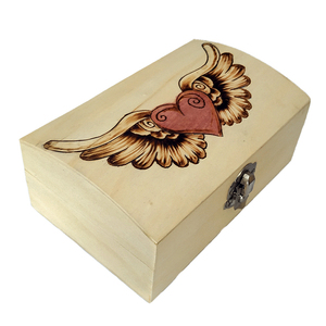 Ξύλινο μπαουλάκι με πυρογραφία καρδιά με φτερά 14x9cm - ξύλο, οργάνωση & αποθήκευση - 3