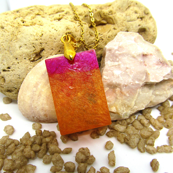 Tropical Burst έντονο ροζ και πορτοκαλί ορθογώνιο μενταγιόν σε χρυσό κολιέ - γυαλί, φθηνά, μενταγιόν - 2