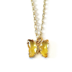 Κολιέ με ατσάλινη αλυσίδα 40 εκ, σε χρυσό, και κρυστάλλινη πεταλούδα σε κίτρινο 1×1,5 εκ. - charms, ορείχαλκος, πεταλούδα, κοντά, ατσάλι