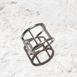 Δαχτυλίδι cage από ανοξείδωτο ατσάλι σε ασημί χρώμα - γεωμετρικά σχέδια, ατσάλι, boho, σταθερά, μεγάλα - 4