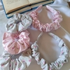 Tiny 20220516200632 58745436 cheiropoiiti yfasmatini scrunchie