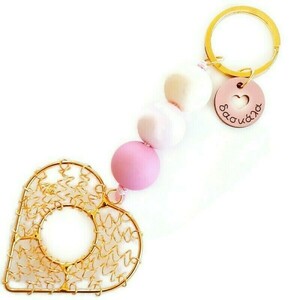 Δώρο για την δασκάλα μπρελόκ με συρμάτινη καρδιά σε χρυσαφί χρώμα και ροζ χάντρες - μεταλλικό, μπρελοκ κλειδιών