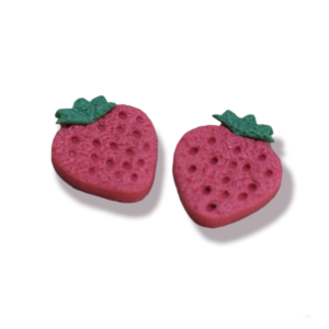 Μικρά studs φράουλες από πολυμερικό πηλό - πηλός, καρφωτά, μικρά, φρούτα