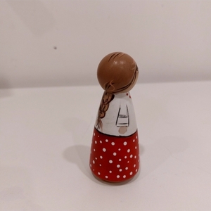 Ξύλινη κούκλα τύπου peg doll- Κοπέλα με κόκκινη φούστα - χειροποίητα, δώρα για δασκάλες, η καλύτερη δασκάλα - 4
