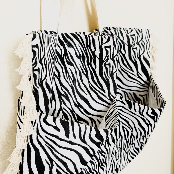 Τσάντα θαλάσσης με εξωτερικές τσέπες ζέβρα - ύφασμα, animal print, ώμου, μεγάλες, θαλάσσης - 4