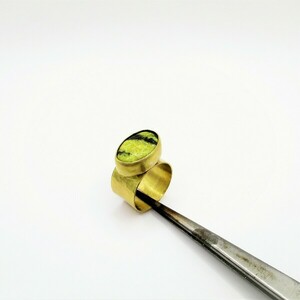 Χειροποίητο δαχτυλίδι φτιαγμένο από μπρούτζο και ημιπολύτιμη οβάλ πετρα χρυσόκολλα. - ημιπολύτιμες πέτρες, μπρούντζος - 2