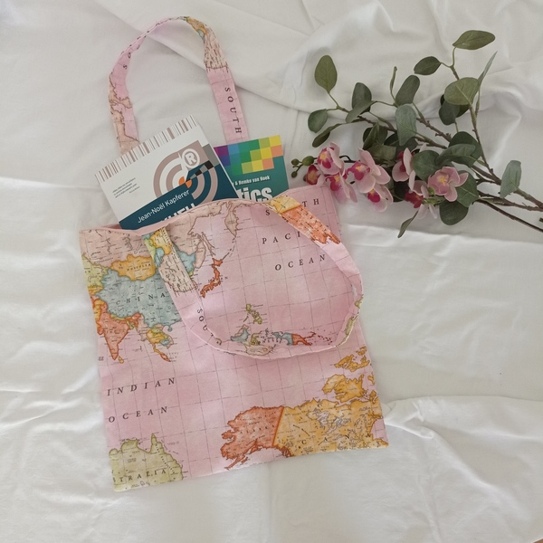 Τσάντα για τα ψώνια-tote bag-παγκόσμιος χάρτης ροζ - ύφασμα, ώμου, μεγάλες, tote, πάνινες τσάντες - 2