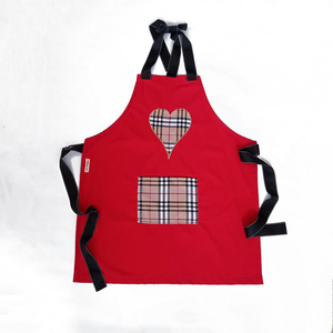 Ποδιά μαγειρικής κόκκινη με καρδιά τσέπη Burberry - ύφασμα, ποδιές μαγειρικής, χειροποίητα
