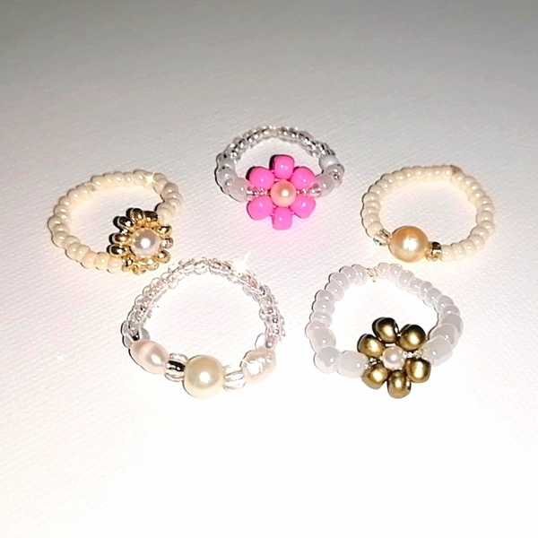 Σετ από πέντε δαχτυλίδια με μαργαριτάρια, πέρλες &χάντρες - μαργαριτάρι, χάντρες, λουλούδι, σετ - 3