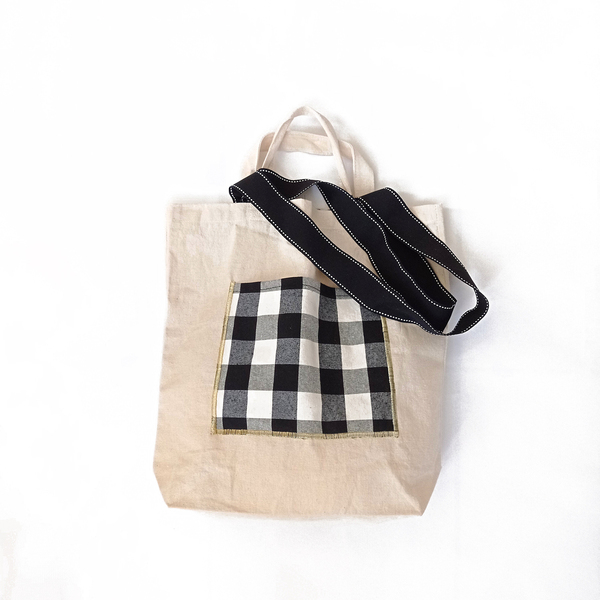 Τσάντα πάνινη totebag με τσέπη ασπρόμαυρο μεγάλο καρό - ύφασμα, ώμου, Black Friday, tote, πάνινες τσάντες