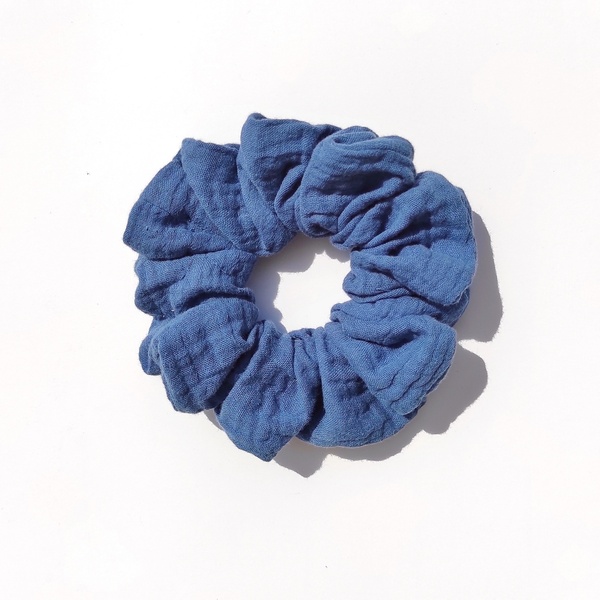 Μπλέ scrunchie από βαμβακερή μουσελίνα - ύφασμα, λαστιχάκια μαλλιών, 100% βαμβακερό
