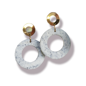 Κρεμαστά σκουλαρίκια από πολυμερικό πηλό σε look πέτρας με χρυσό διακοσμητικό stud - πηλός, μοντέρνο, ιδιαίτερο, κρεμαστά