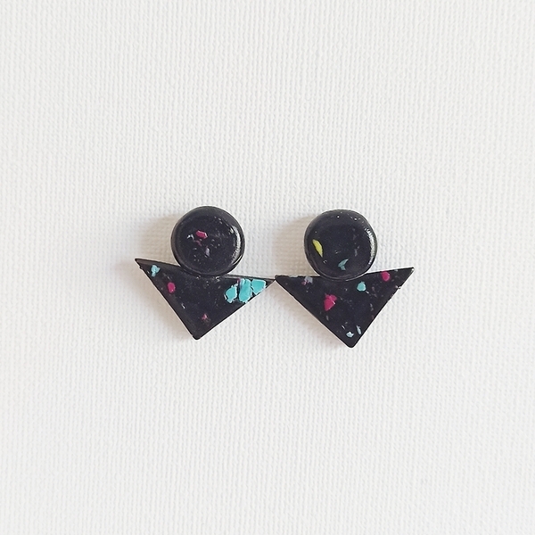 | Black with Colorful Details | Geometrical Shape - POLYMER CLAY - Earrings - πηλός, γεωμετρικά σχέδια, καρφωτά, μεγάλα, καρφάκι