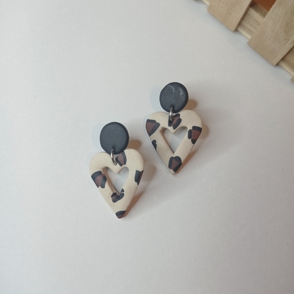 Animal print σκουλαρίκια από πηλό και ατσάλι - πηλός, χειροποίητα, καρφωτά, ατσάλι, boho