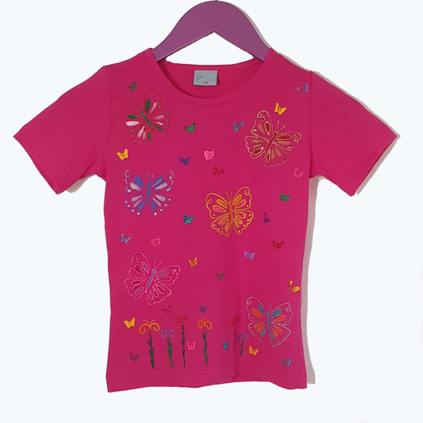 Παιδικό κοντομάνικο μπλουζάκι για κορίτσι, πεταλούδες και λουλούδια, ζωγραφισμένο στο χέρι. 100% βαμβακερό. - κορίτσι, παιδικά ρούχα, 100% βαμβακερό