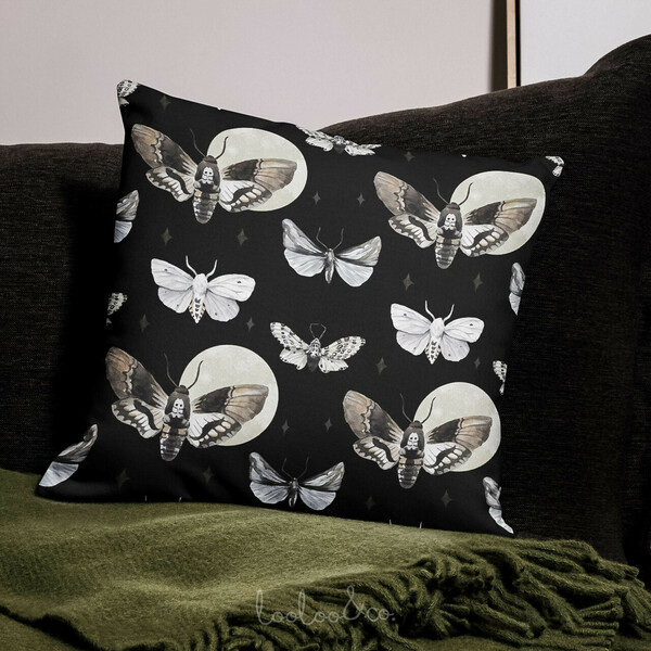 Μαξιλάρι καναπέ Halloween Gothic Skull Head moth - 45x45 εκ.100% Polyester - χωρίς γέμισμα Looloo & Co - πεταλούδα, halloween, μαξιλάρια - 4