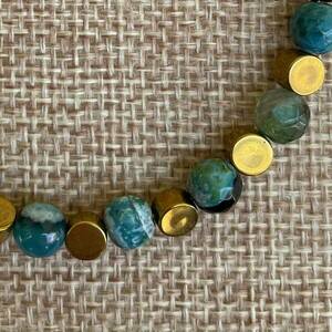 Βραχιόλι με μπλε mix αχάτη και αιματίτη χρυσό - ημιπολύτιμες πέτρες, ιδιαίτερο, ατσάλι, χεριού, αυξομειούμενα - 2