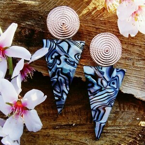 Zebra earrings - ορείχαλκος, plexi glass, κρεμαστά, μεγάλα, καρφάκι