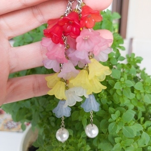 Μακριά boho σκουλαρίκια με λουλούδια - πλαστικό, χάντρες, μακριά, boho, κρεμαστά - 3