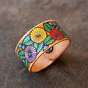 Πολύχρωμο Δερμάτινο Γυναικείο Βραχιόλι floral, 19Χ3 εκ - δέρμα, ζωγραφισμένα στο χέρι, λουλούδι, χεριού, αυξομειούμενα