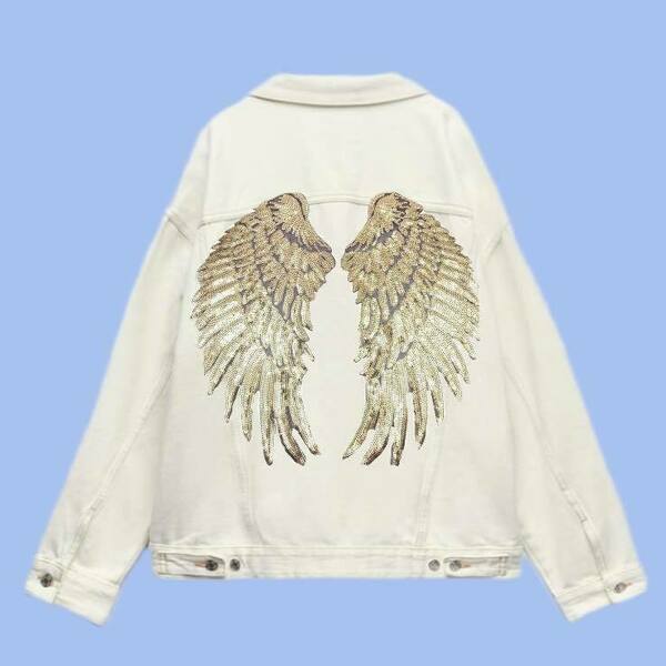 Trendy Oversized Denim Jacket - Detail on the back / Sequin Golden Angel Wings - βαμβάκι